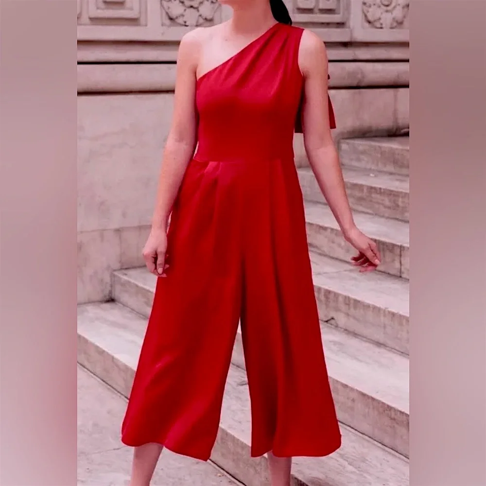 Gal Meets Glam Carmen One Shoulder Jumpsuit Large Red Bow Wide Gaucho Leg Size 4